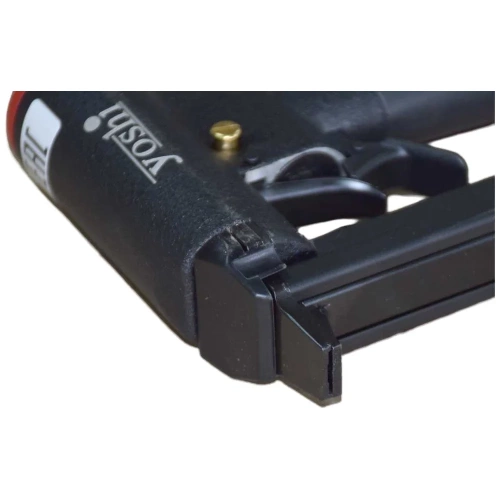 Скобозабивной пистолет пневматический Yoshi 80/16 МБ000012705 фото 7