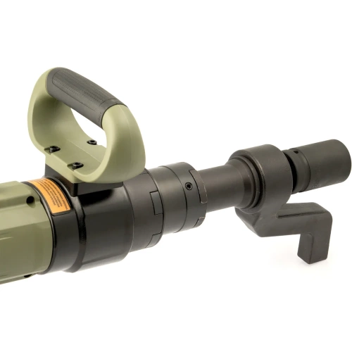 Гайковёрт аккумуляторный Дело Техники 1 с усилителем крутящего момента 960850 фото 5 Гайковёрт аккумуляторный Дело Техники 1 с усилителем крутящего момента 960850 фото 5