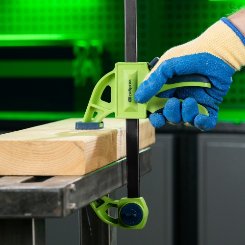 Струбцина F-образная, быстрозажимная, 900 х 70 х 1130 мм, пластиковый корпус, фиксатор, двухкомпонентная рукоятка Сибртех фото 6