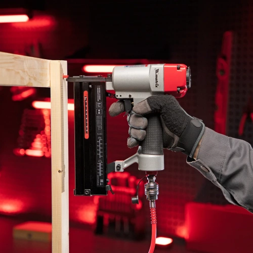 Пневматический нейлер-степлер MATRIX 2 в 1 57426 фото 10 Пневматический нейлер-степлер MATRIX 2 в 1 57426 фото 10