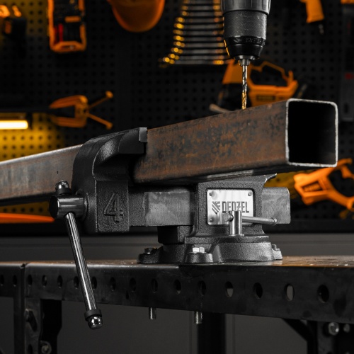 Тиски слесарные BVH-100, 100 мм, поворотные, стальная направляющая, с наковальней //Denzel фото 34