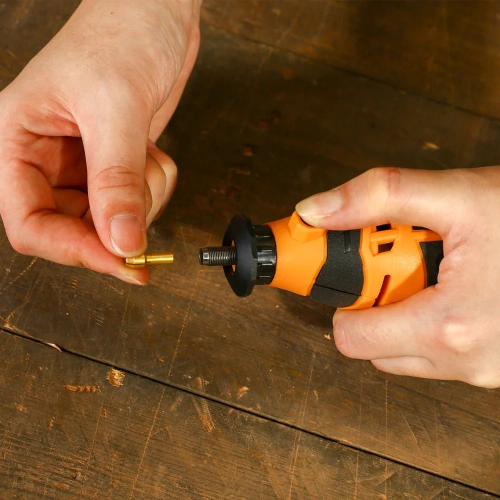 Электрический гравер DEKO DKRT200E с регулировкой скорости, 200 Вт, в кейсе + набор аксессуаров 43 шт 063-1411 фото 8 Электрический гравер DEKO DKRT200E с регулировкой скорости, 200 Вт, в кейсе + набор аксессуаров 43 шт 063-1411 фото 8