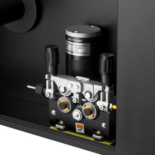 Аппарат полуавтоматической сварки ПТК ПРОФИ MIG 250-4 SYN LED СК-00043943 фото 9 Аппарат полуавтоматической сварки ПТК ПРОФИ MIG 250-4 SYN LED СК-00043943 фото 9