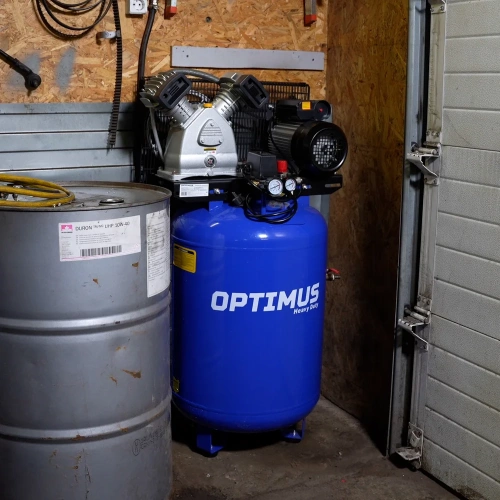 Поршневой компрессор Optimus вертикальный, 420 л/мин, ресивер 150 литров, 2,2 квт hd OPT-301542A фото 7