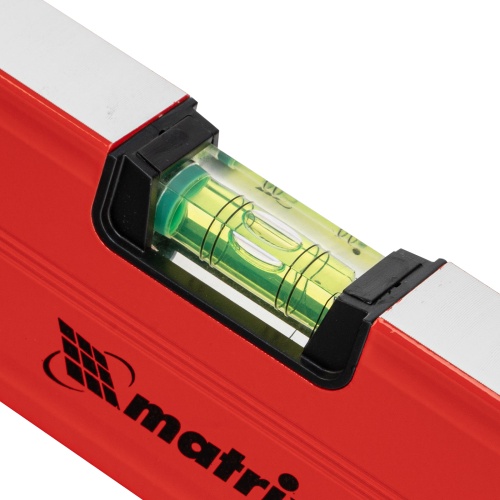 Уровень алюминиевый магнитный, 600 мм, фрезерованный, 3 глазка (1 зеркальный) усиленный Matrix фото 3