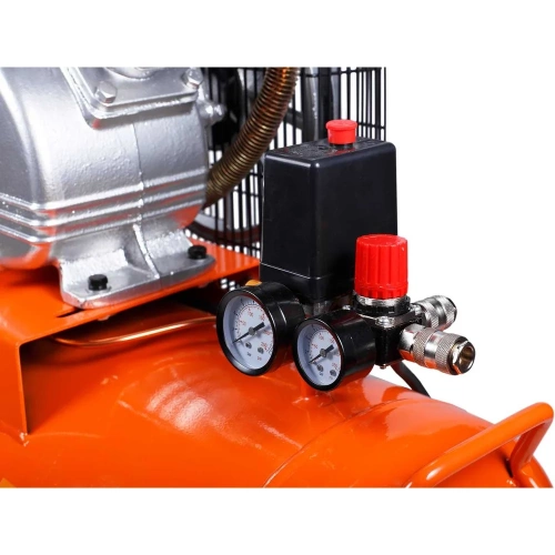 Масляный компрессор с ременным приводом Кратон AC-300-100-BDV 3 01 01 039 фото 6 Масляный компрессор с ременным приводом Кратон AC-300-100-BDV 3 01 01 039 фото 6