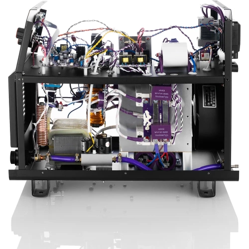 Аппарат плазменной резки ARTISAN CUT-120 100 фото 6 Аппарат плазменной резки ARTISAN CUT-120 100 фото 6