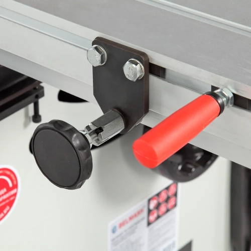 Круглопильный станок Белмаш с подвижным столом BELMASH TS-250ST1600/400 S197A фото 10 Круглопильный станок Белмаш с подвижным столом BELMASH TS-250ST1600/400 S197A фото 10