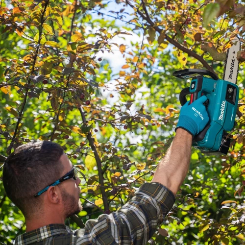 Пила цепная аккумуляторная Makita LXT DUC204RF фото 7 Пила цепная аккумуляторная Makita LXT DUC204RF фото 7