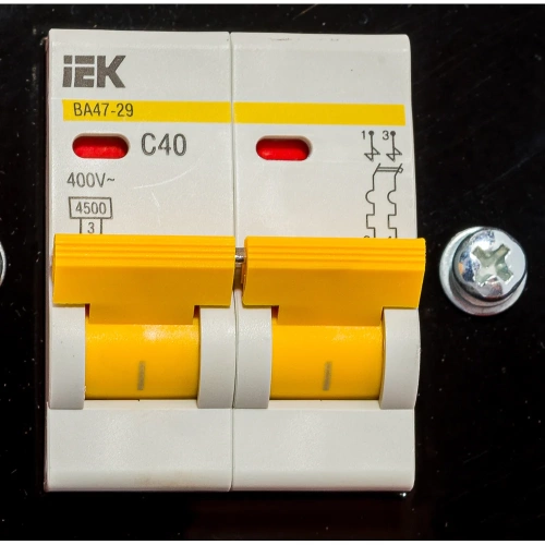 Сварочный инвертор (аттестат НАКС) NEON ВД-221 СВ000011757 фото 5 Сварочный инвертор (аттестат НАКС) NEON ВД-221 СВ000011757 фото 5