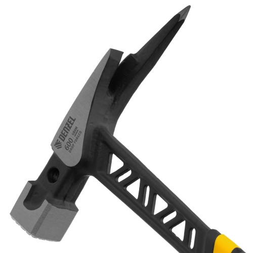 Молоток кровельщика 600 г, цельнокованый, боек с магнитом, двухкомп. обрезин. рук-ка Denzel фото 5 Молоток кровельщика 600 г, цельнокованый, боек с магнитом, двухкомп. обрезин. рук-ка Denzel фото 5