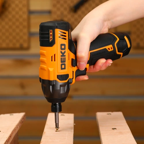 Винтоверт аккумуляторный ударный DEKO DKIS12FU-Li, 12В, 1x2.0Ач 085-1110 фото 7