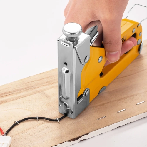 Строительный мебельный степлер DELI металлический с регулировкой + антистеплер DL238105 с набором скоб в кейсе (Тип «П» 4-14мм, «U» 10-12мм и «T» 10-14мм по 2000шт каждых) 98418 фото 10 Строительный мебельный степлер DELI металлический с регулировкой + антистеплер DL238105 с набором скоб в кейсе (Тип «П» 4-14мм, «U» 10-12мм и «T» 10-14мм по 2000шт каждых) 98418 фото 10