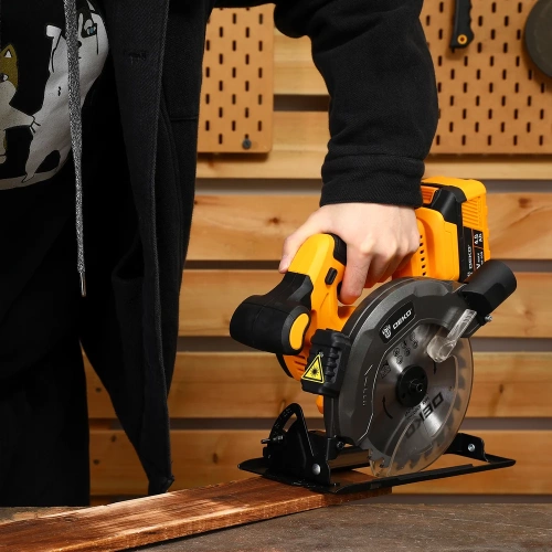 Дисковая (циркулярная) пила аккумуляторная DEKO DKCS20DA, 20В, 165мм, 1x4.0Ач 085-1155 фото 9 Дисковая (циркулярная) пила аккумуляторная DEKO DKCS20DA, 20В, 165мм, 1x4.0Ач 085-1155 фото 9