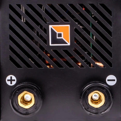 Сварочный аппарат Foxweld UNO MMA 250 SYN 8543 фото 7 Сварочный аппарат Foxweld UNO MMA 250 SYN 8543 фото 7