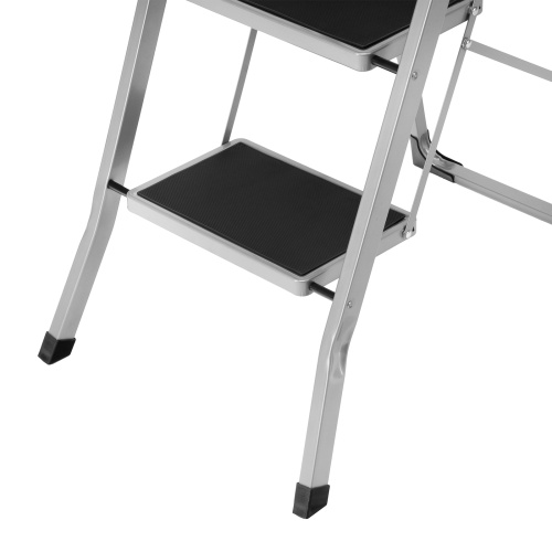 Стремянка стальная, 4 широкие ступени 20х30 см с полимерным покрытием Сибртех фото 8 Стремянка стальная, 4 широкие ступени 20х30 см с полимерным покрытием Сибртех фото 8