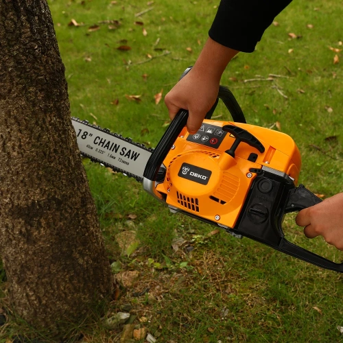 Бензопила DEKO DKCHS 45-18 PLUS, 3,1 л.с., 45 куб.см, 18, в сумке 085-2002 фото 9 Бензопила DEKO DKCHS 45-18 PLUS, 3,1 л.с., 45 куб.см, 18, в сумке 085-2002 фото 9