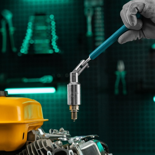 Ключ свечной карданный 21 х 250 мм Stels фото 8