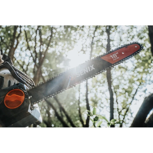 Электрическая цепная пила SENIX 2400 Вт, поперечное исполнение, 45 см шина CSE24-M2-EU фото 4 Электрическая цепная пила SENIX 2400 Вт, поперечное исполнение, 45 см шина CSE24-M2-EU фото 4