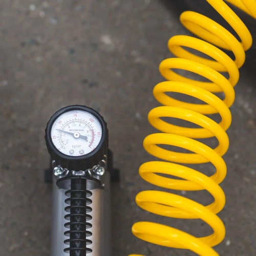 Автомобильный компрессор Starwind CC-280 35 л/мин, шланг 3 м 479017 фото 8 Автомобильный компрессор Starwind CC-280 35 л/мин, шланг 3 м 479017 фото 8