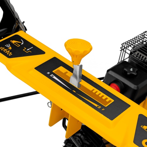 Бензиновая снегоуборочная машина SB 560 LP, 212 cc, электростартер, фара Denzel фото 19