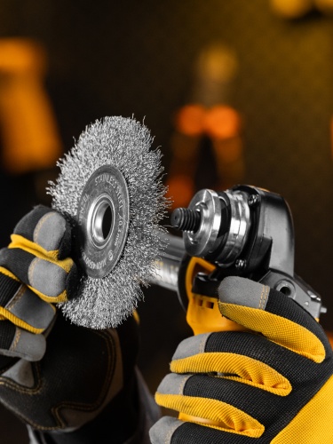 Щетка для УШМ, 125 мм, "Плоская", витая нержавеющая проволока 0.3 мм, посадка 22.2 мм Denzel фото 7 Щетка для УШМ, 125 мм, "Плоская", витая нержавеющая проволока 0.3 мм, посадка 22.2 мм Denzel фото 7