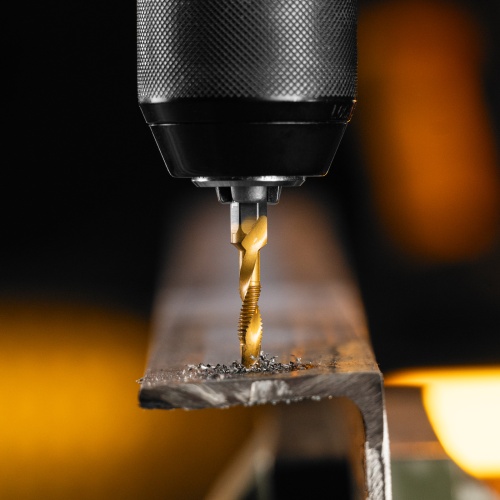 Сверло-метчик М5 х 0,8 мм, Р6М5// Denzel фото 9 Сверло-метчик М5 х 0,8 мм, Р6М5// Denzel фото 9