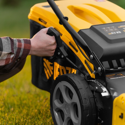 Газонокосилка бензиновая GLR-510SP-ZS, 171 см3, ширина 51 см, привод, травосборник 65 л Denzel фото 35