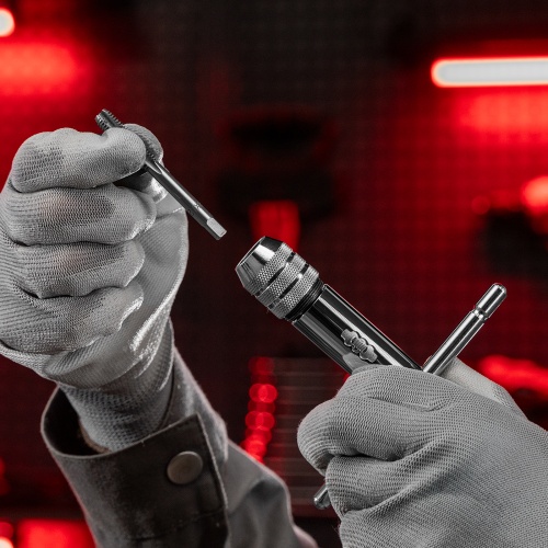 Вороток для метчиков М5-М12, хромированный, с трещоткой Matrix фото 11