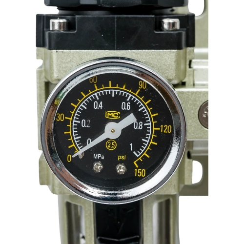 Фильтр-влагоотделитель для компрессора с регулятором давления и лубрикатором (1/4"; 1700 л/мин; 10 бар) Gigant GAC3010-02 фото 6 Фильтр-влагоотделитель для компрессора с регулятором давления и лубрикатором (1/4"; 1700 л/мин; 10 бар) Gigant GAC3010-02 фото 6