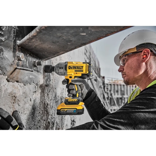 Аккумуляторный гайковерт Dewalt DCF900NT DCF900NT-XJ фото 8 Аккумуляторный гайковерт Dewalt DCF900NT DCF900NT-XJ фото 8